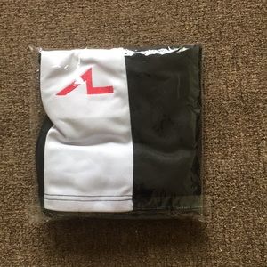 ATHLIFT x 002 athletic shorts